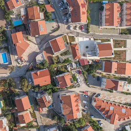 Apartvilla Okit Ii Srima