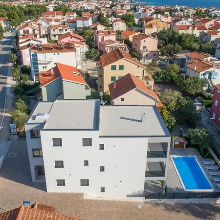 Apartvilla Okit Ii