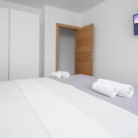 Apartmán Apartvilla Okit Ii *