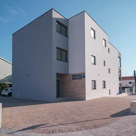 Apartvilla Okit Ii Apartmán Srima