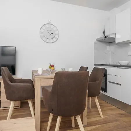Apartmán Apartvilla Okit Ii
