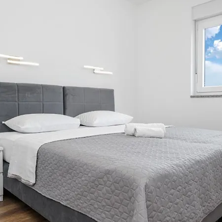 Apartvilla Okit Ii Apartmán